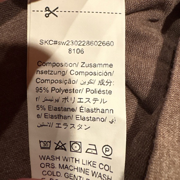 SHEIN 'Vacay Mode' Graphic T-Shirt woman’s - Picture 5 of 11